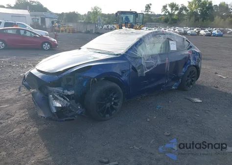 2023 Tesla Model Y from USA, damaged, VIN 7SAYGAEE9PF846733